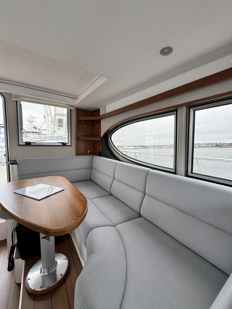 Pilothouse lounge aboard Wanderer